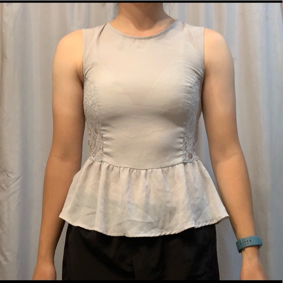 H&M Tank - Picture 4 of 5